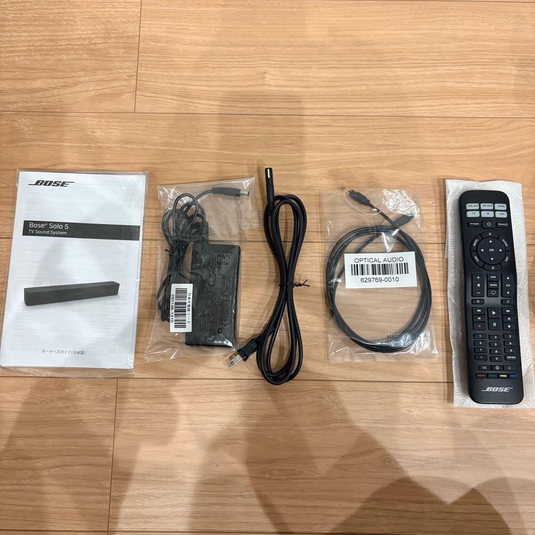 ほぼ未使用 BOSE ボーズ solo5 TV サウンドシステム　SOUND