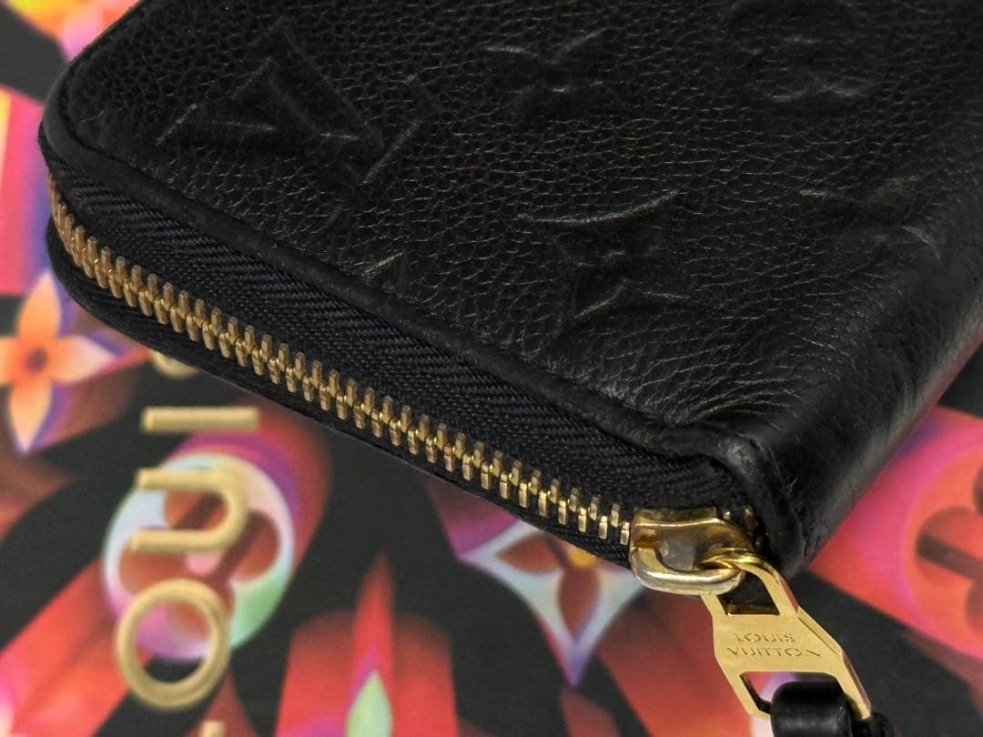 LOUIS VUITTONルイヴィトン　ジッピーウォレット長財布　ブラック