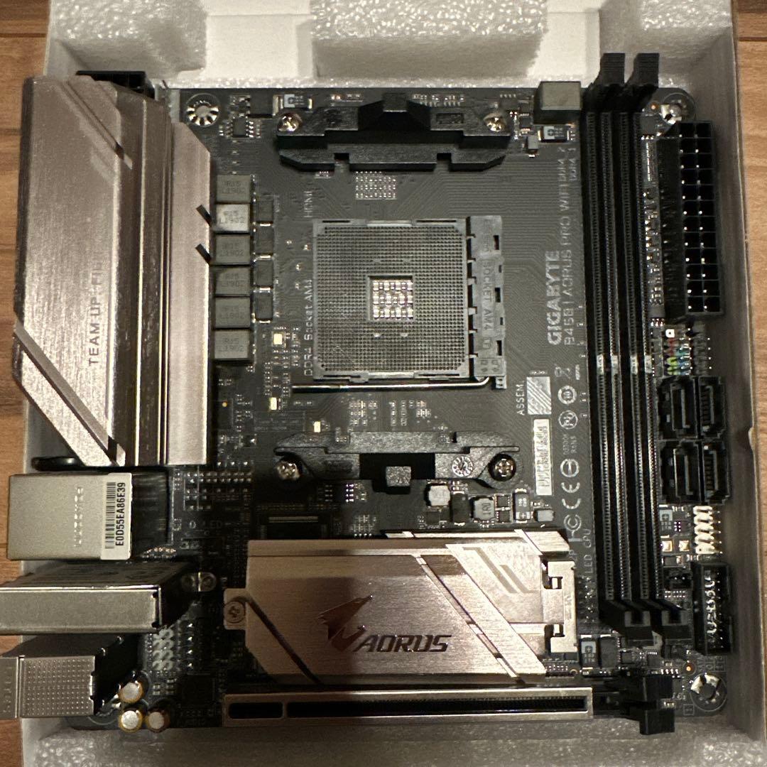 GIGABYTE B450 I AORUS PRO WIFI 付属品あり