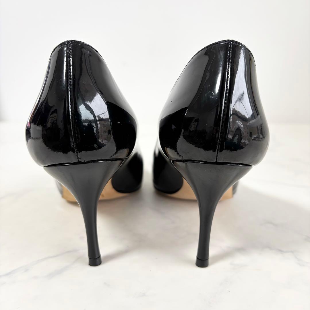 美品 マノロブラニク 37 1/2 ポインテッドトゥ エナメル パンプス 黒
