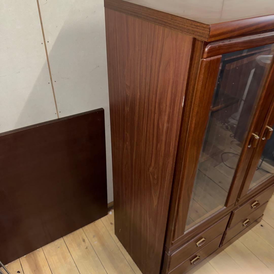 【1054】ブラウン木製キャビネット ガラス扉付き