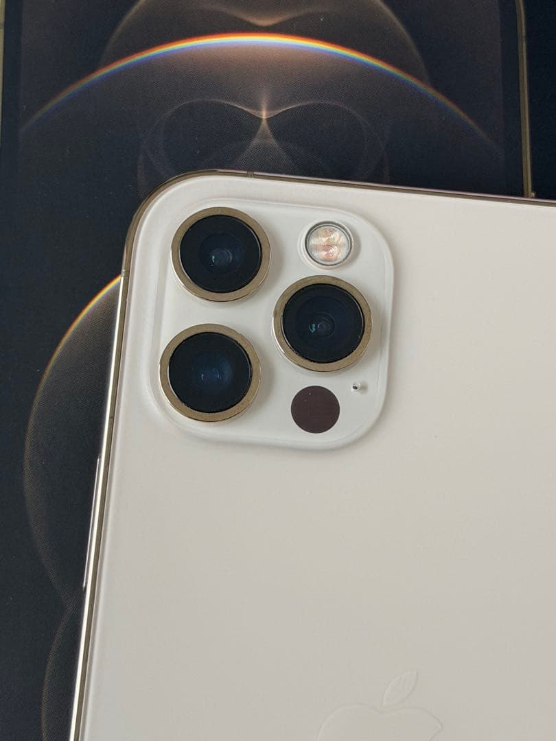 【美品】Apple iPhone 12Pro 256gb ゴールド