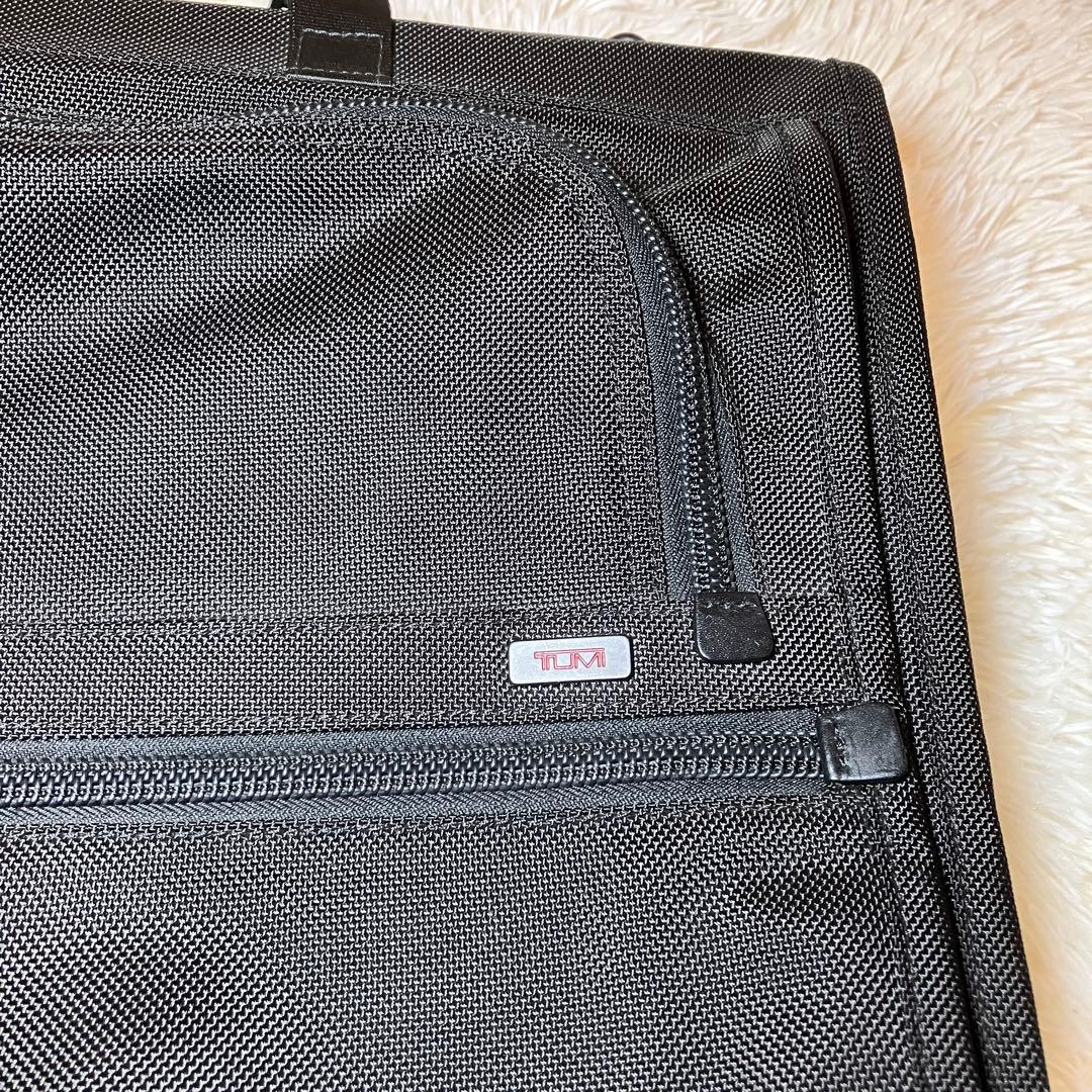 ☆極美品☆ TUMI トライフォールド ガーメントケース 22133DH