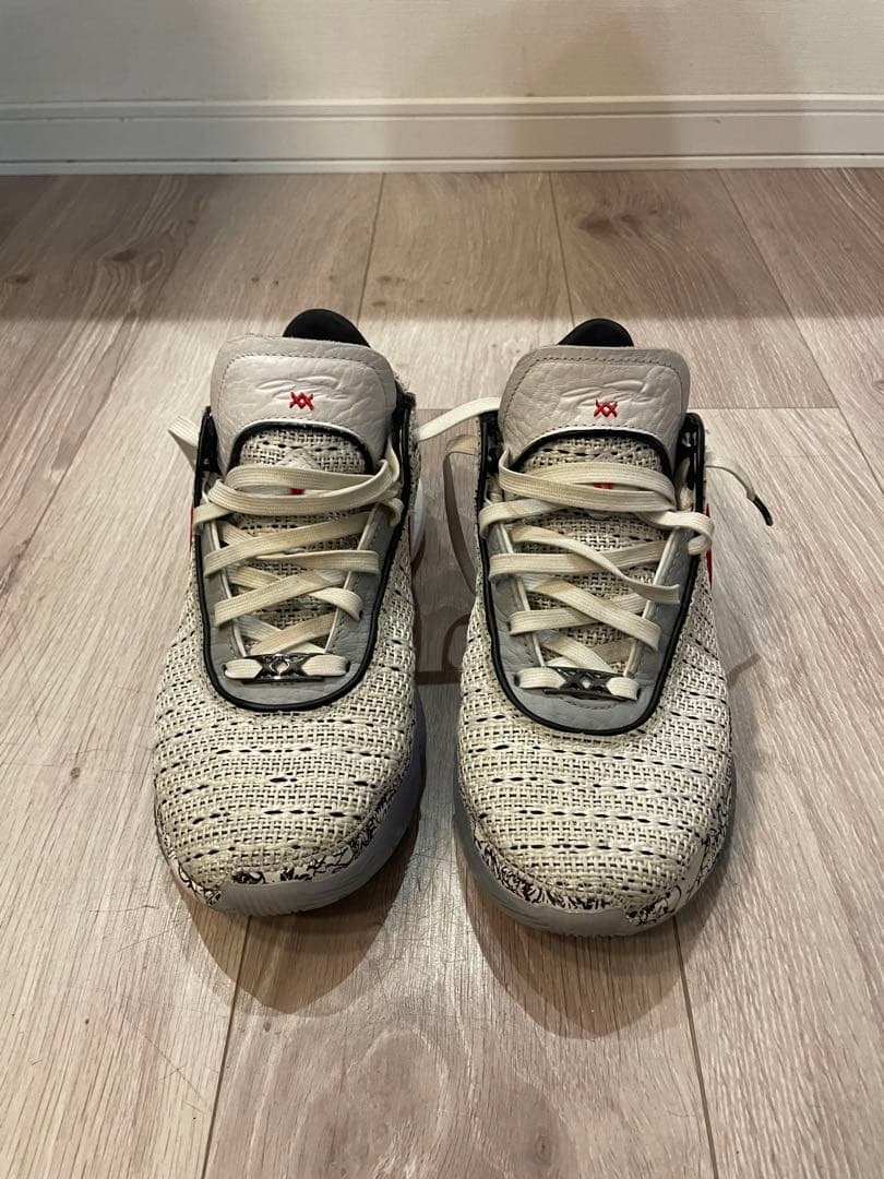 Nike レブロン20 バスケットボールシューズ ホワイト