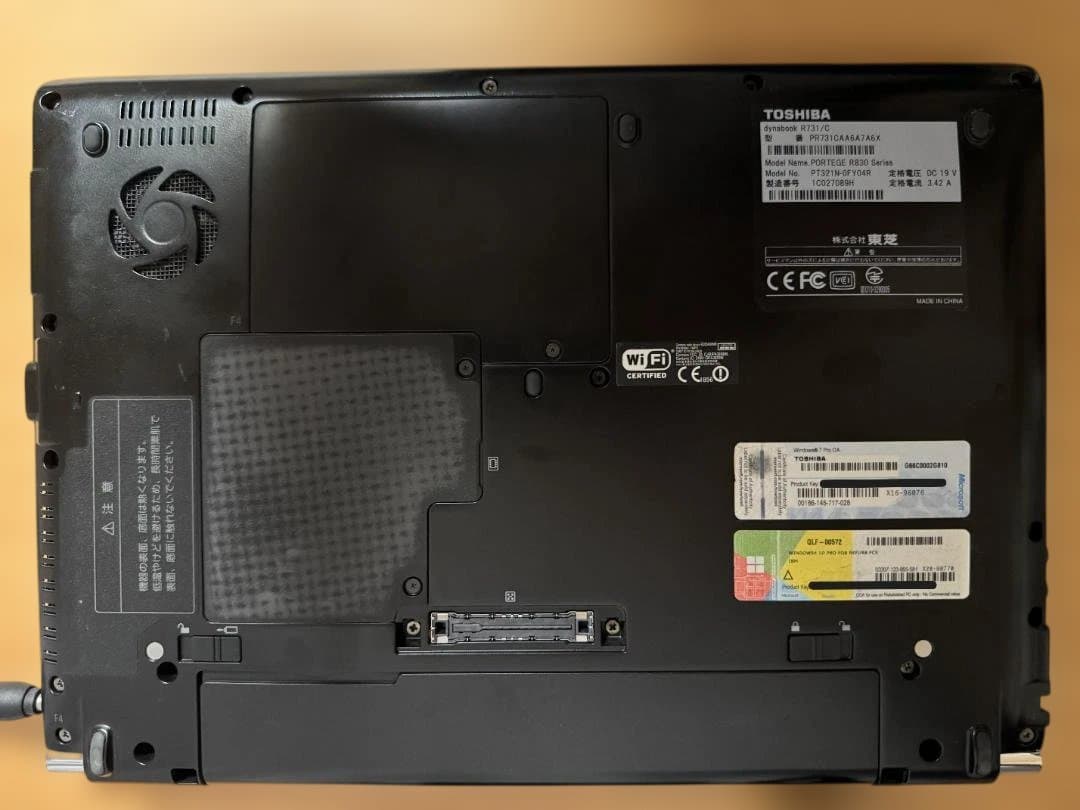 TOSHIBA PORTEGE R830 ノートPC 本体