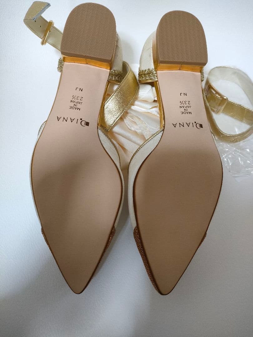 ディズニー　ダイアナ　アラジン　パンプス　ジャスミン　23.5　Dハロ　仮装