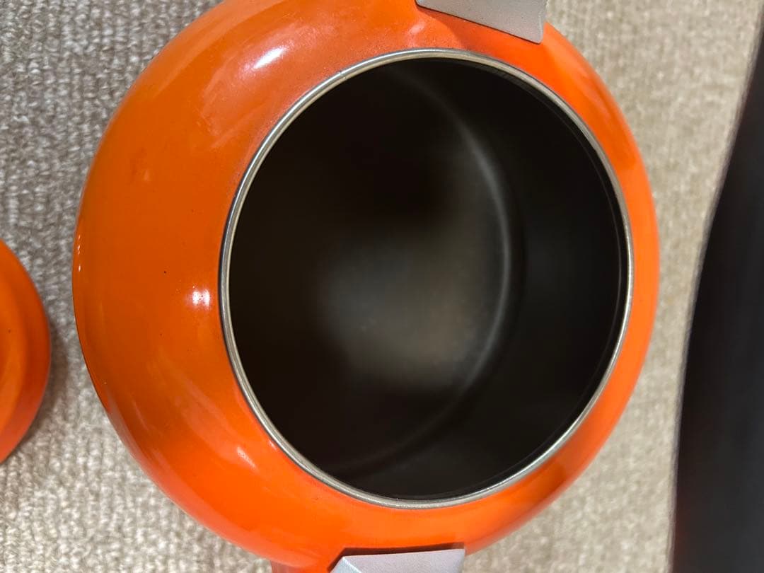 新品未使用　ル・クルーゼ ケトル 2.1Lアルミダイキャストハンドル