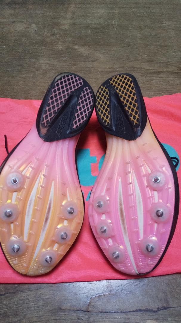 アディゼロ スパイク 24.5センチ 陸上