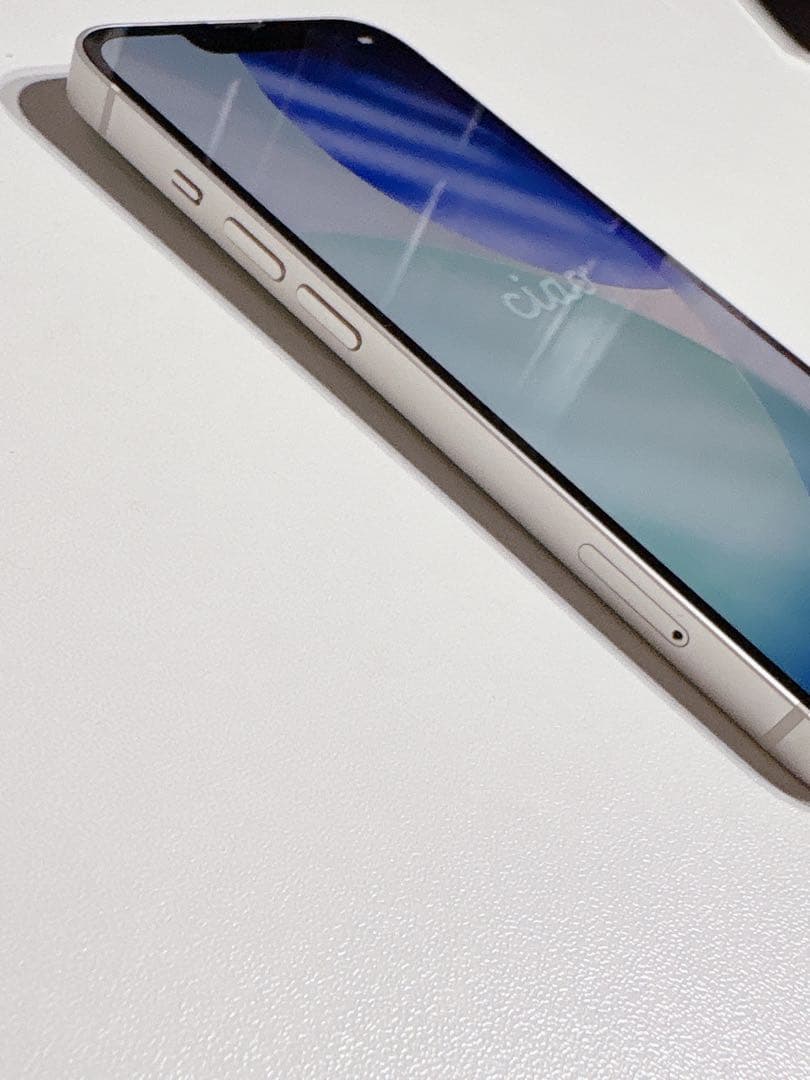 Apple iPhone 13 ホワイト 本体　美品