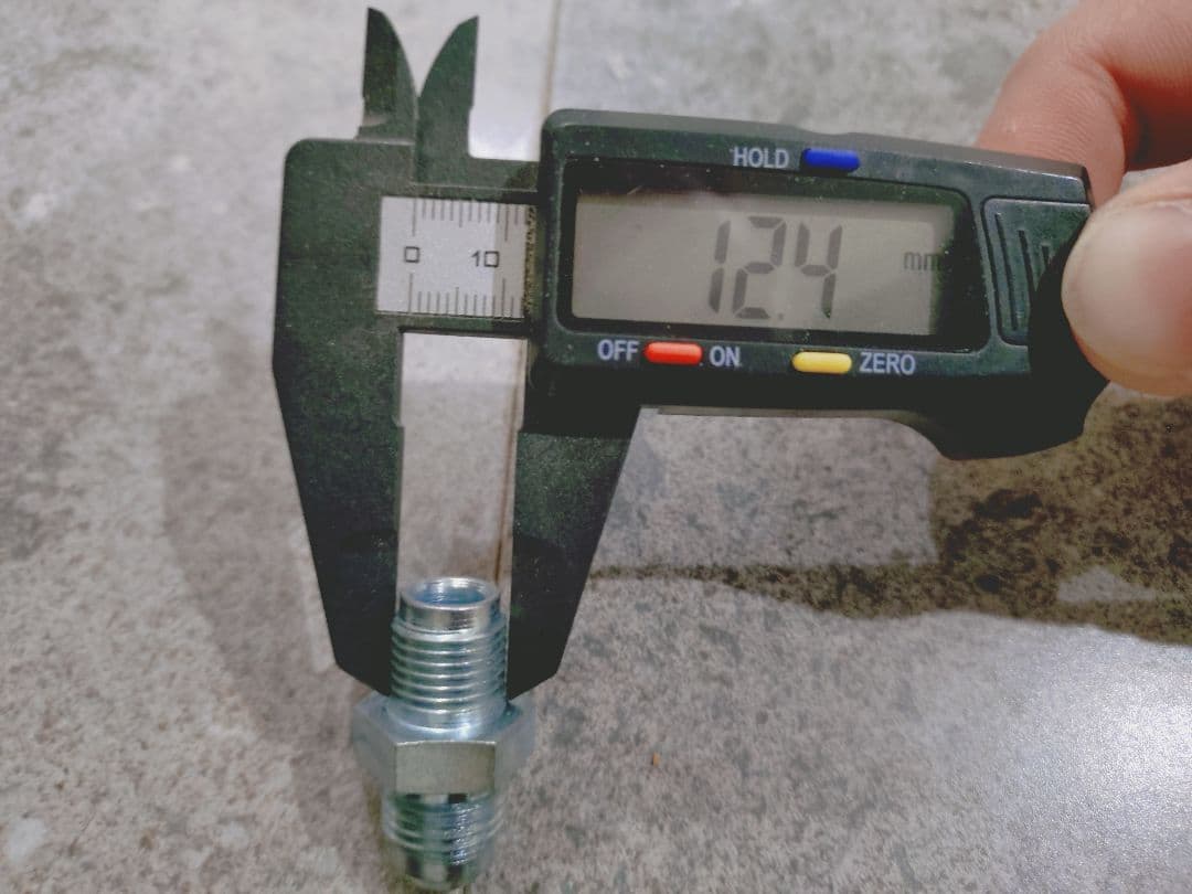 インパラ　オイルクーラーホース　新品