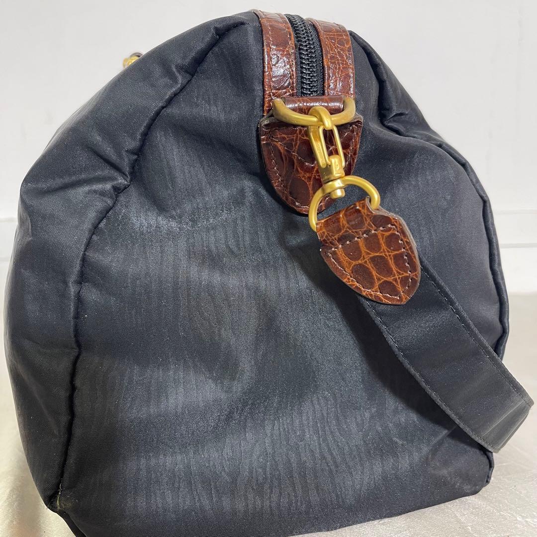 COCO ページMR−16A BALENCIAGAボストンバッグ　旅行