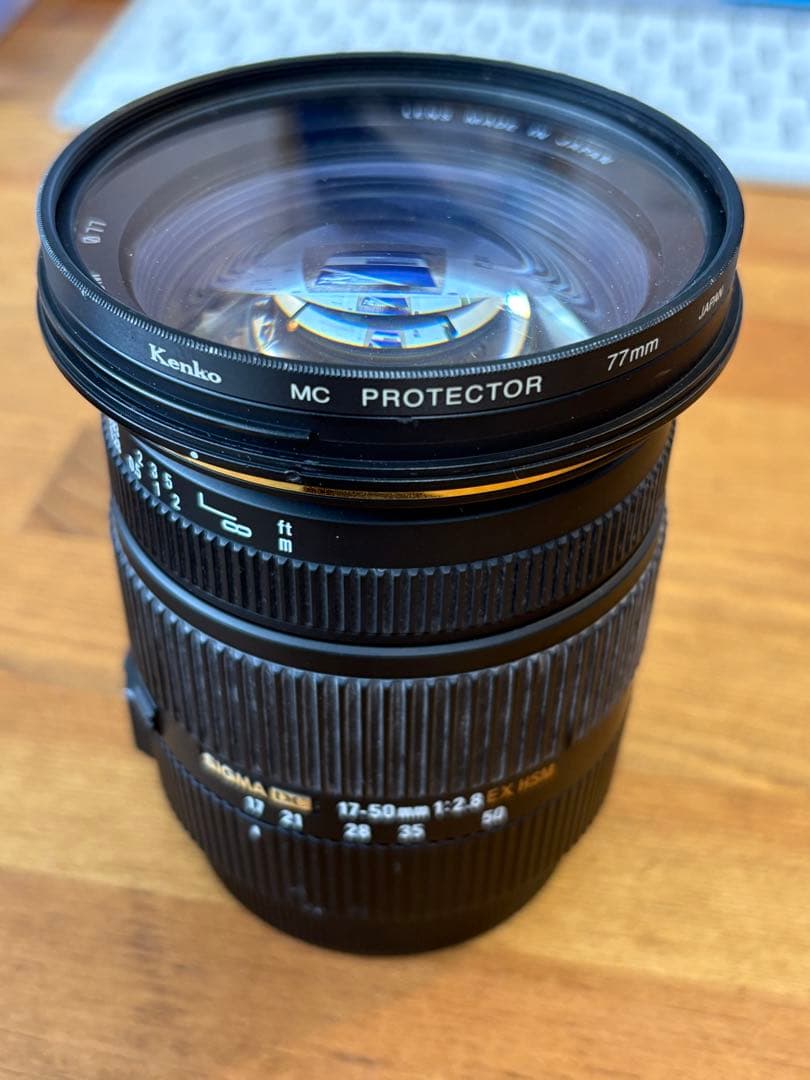 SIGMA 17-50mm F2.8 EX DC OS HSM [キヤノン用]