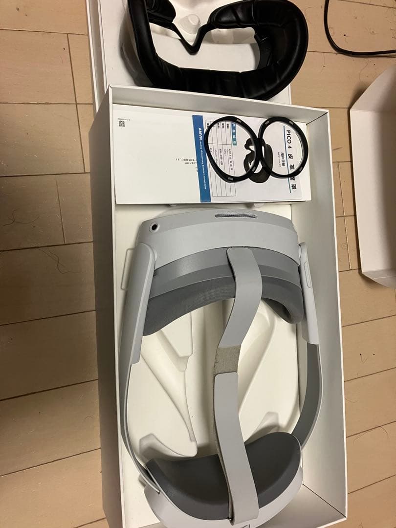 Pico4 128gb 度数レンズ付、フェイスカバー付、メガネ不用セット！