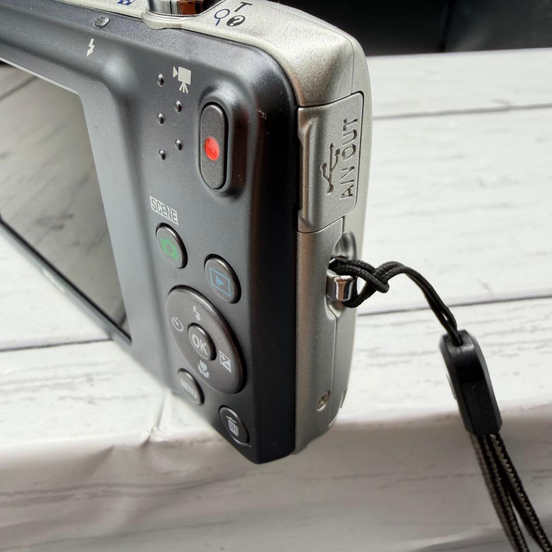 Nikon COOLPIX S3400 シルバー コンパクトデジタルカメラ