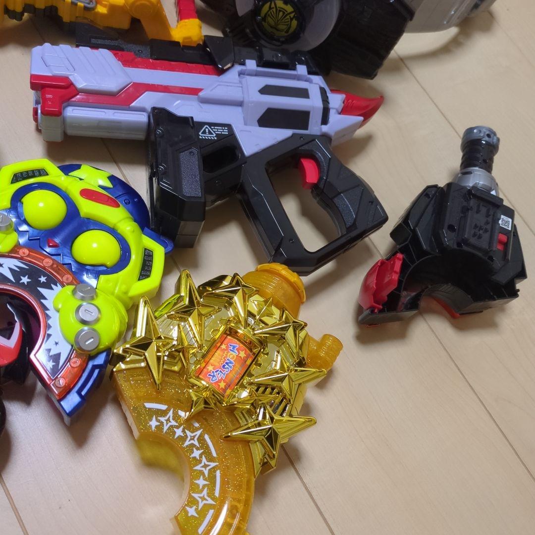 仮面ライダー　ギーツ　ベルト　まとめ売り