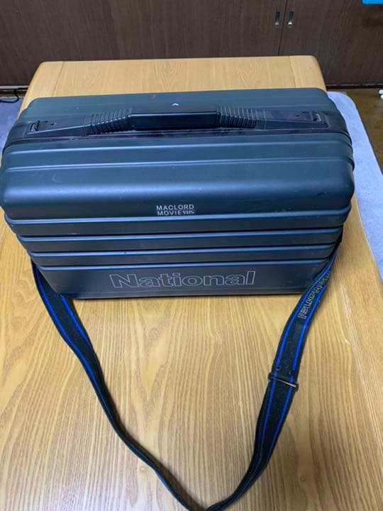 ナショナル　VHSビデオカメラ