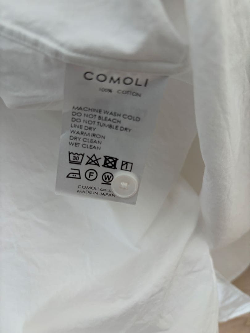 コモリシャツ　白