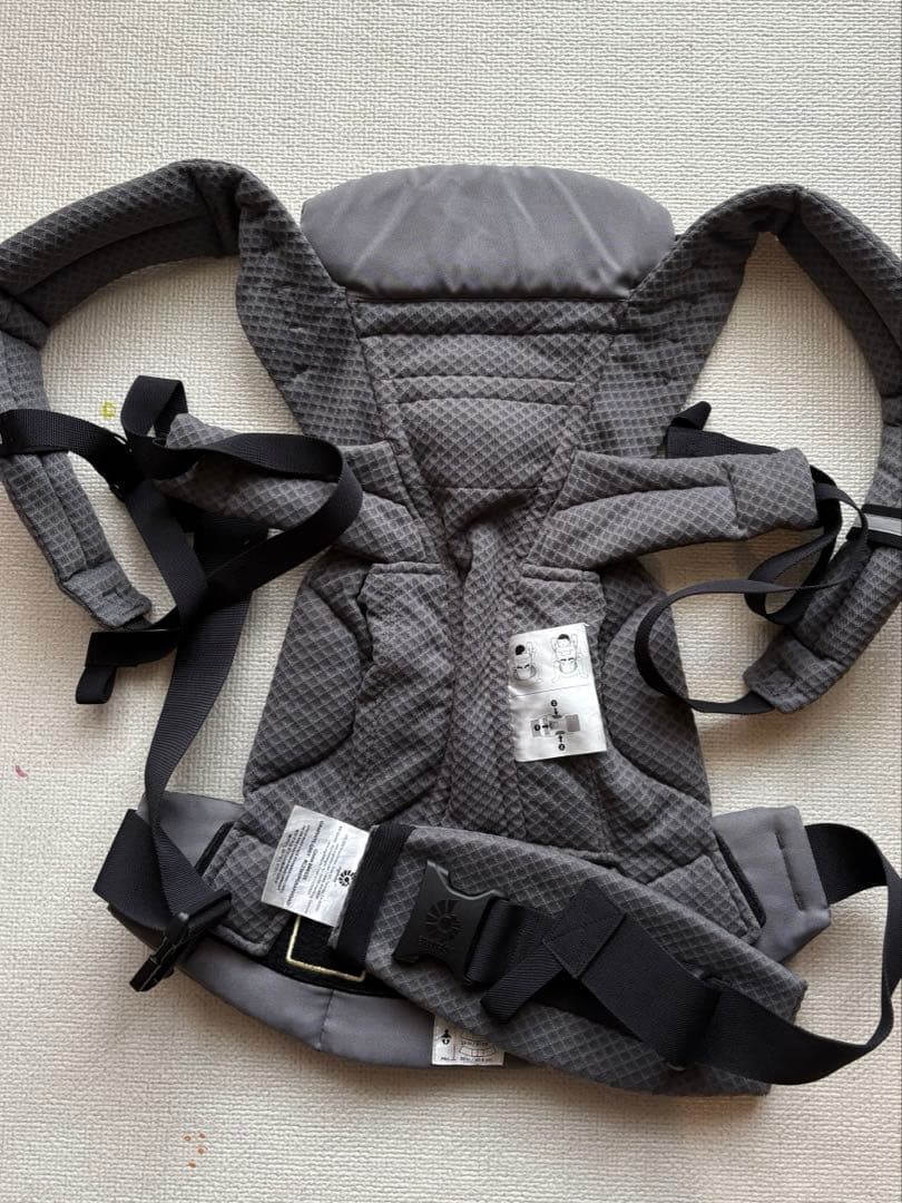 ergo エルゴベビー⭐︎オムニブリーズ⭐︎抱っこ紐⭐︎美品⭐︎グレー