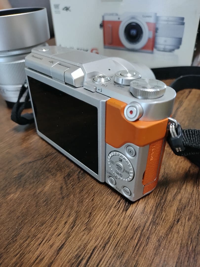 デジタルカメラ Panasonic LUMIX G DC-GF10W 4K