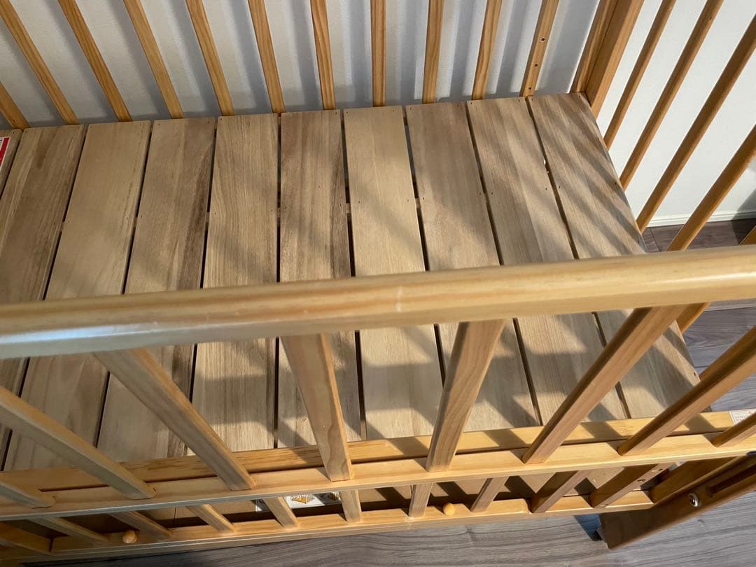 カトージ　ベビーベッド　ハイシート　ハイタイプ