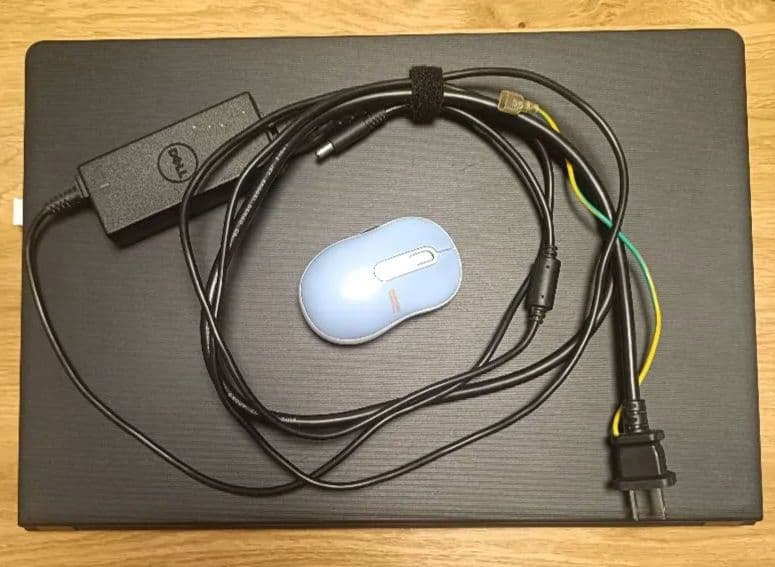 Windowsノート本体 Dell Vostro15 3558 8MB Windows11Up