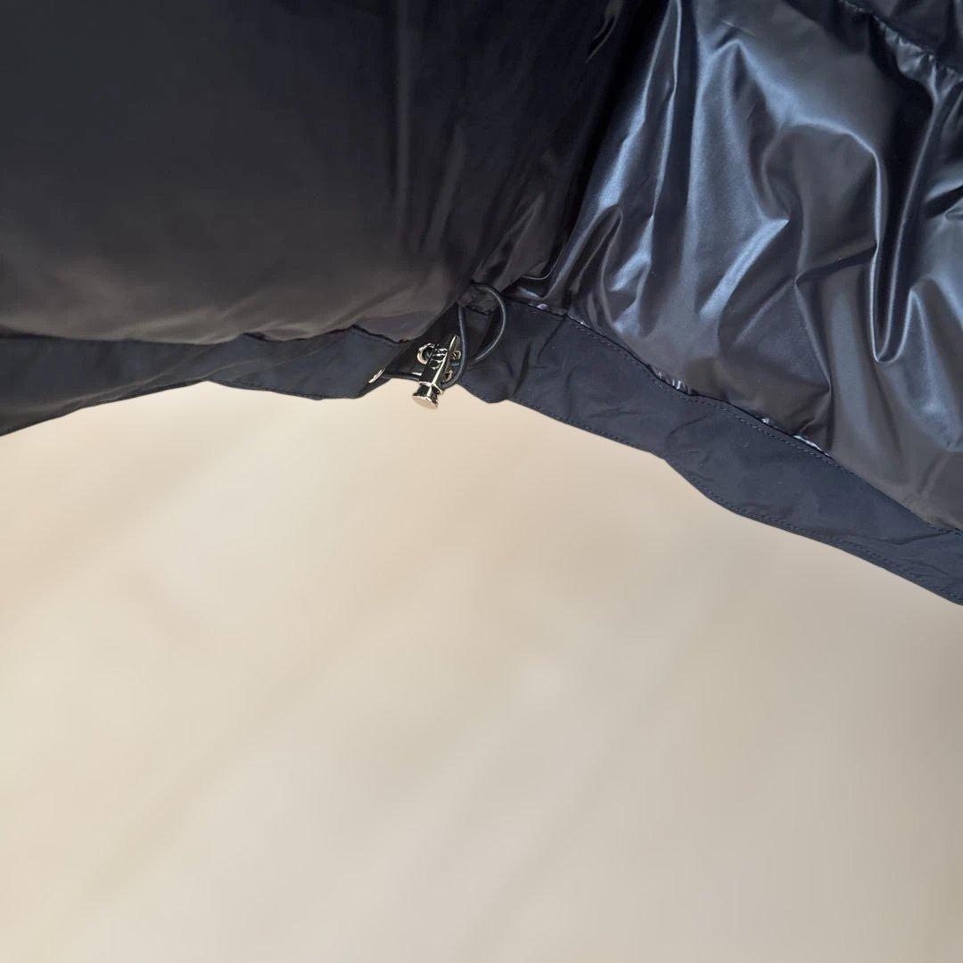 ひ*げ様 【新品未使用】ダニエルウェリントン 黒ダウンジャケット　L【定価495