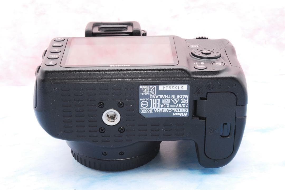 ニコン D3300❣️美品＆S数少❣️一眼レフカメラ❣️手ぶれ補正レンズ