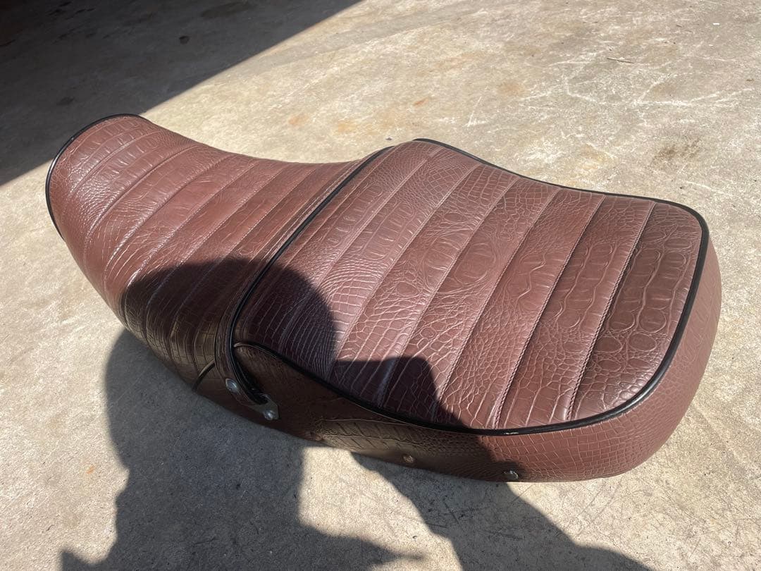 ゼファーχ タックロールシート 本革 ワニ柄 クロコダイル　オオカワ　カワグチ
