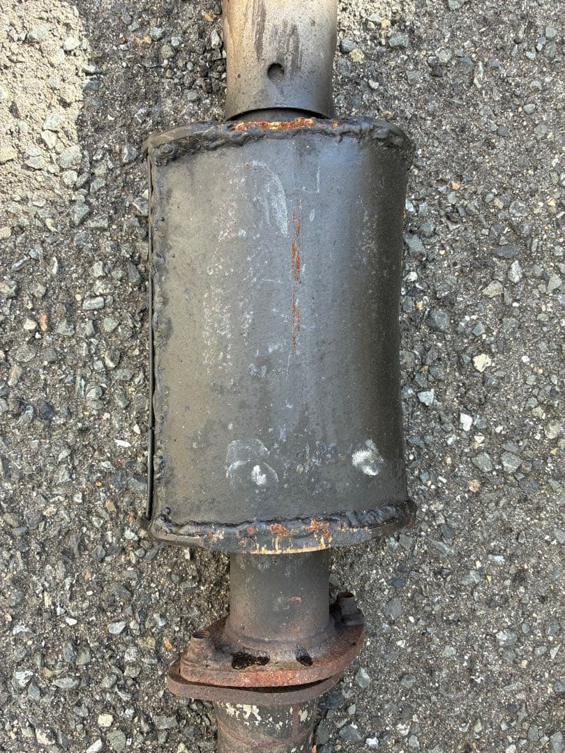 15マジェスタV8スチール製マフラー本体　リアピースありません