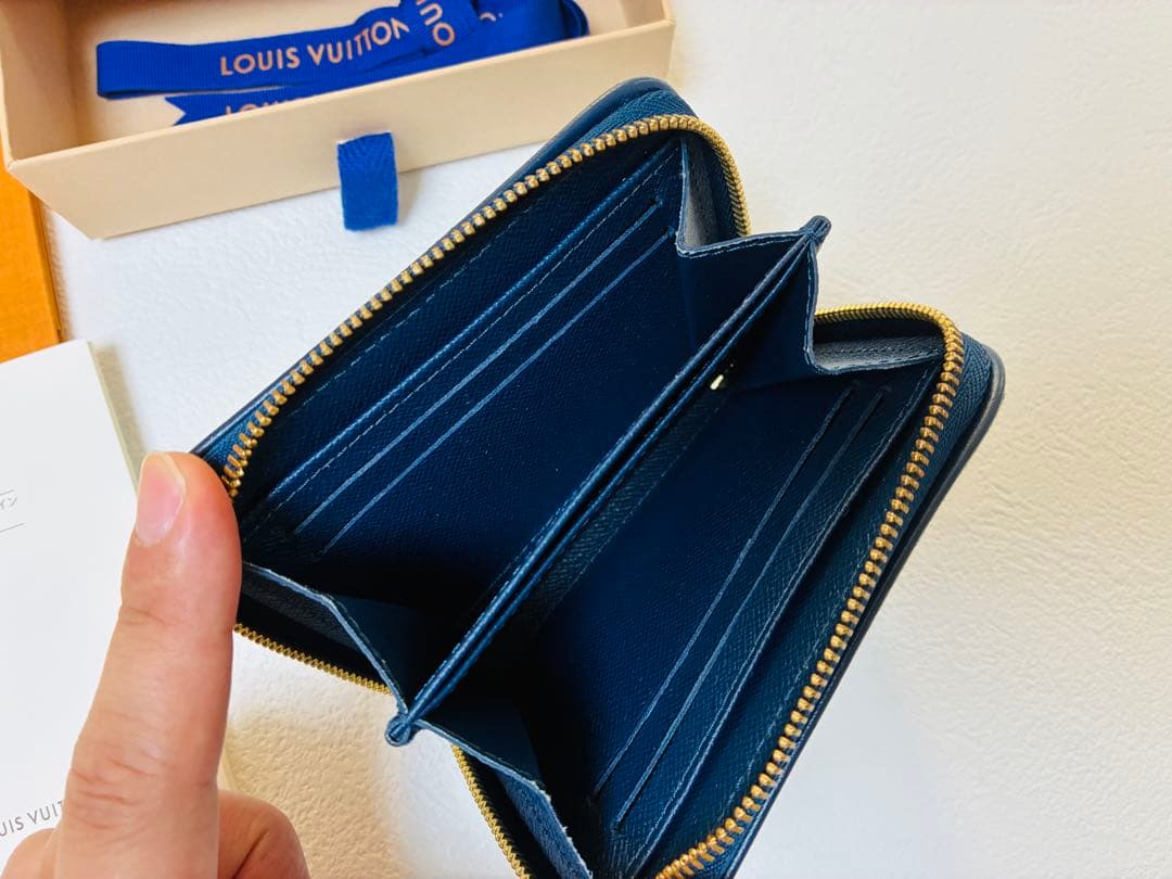 極美品　ルイ・ヴィトン　ジッピー・パース　M81185 付属完備