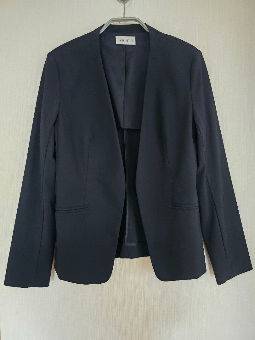 PLST プラステ ノーカラージャケット パンツスーツ セットアップ　3点セット