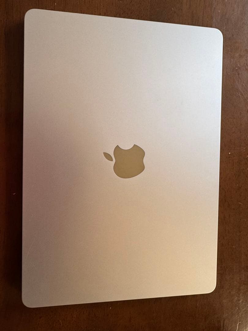 MacBook本体 Apple MacBook Air (M4, 16GB)