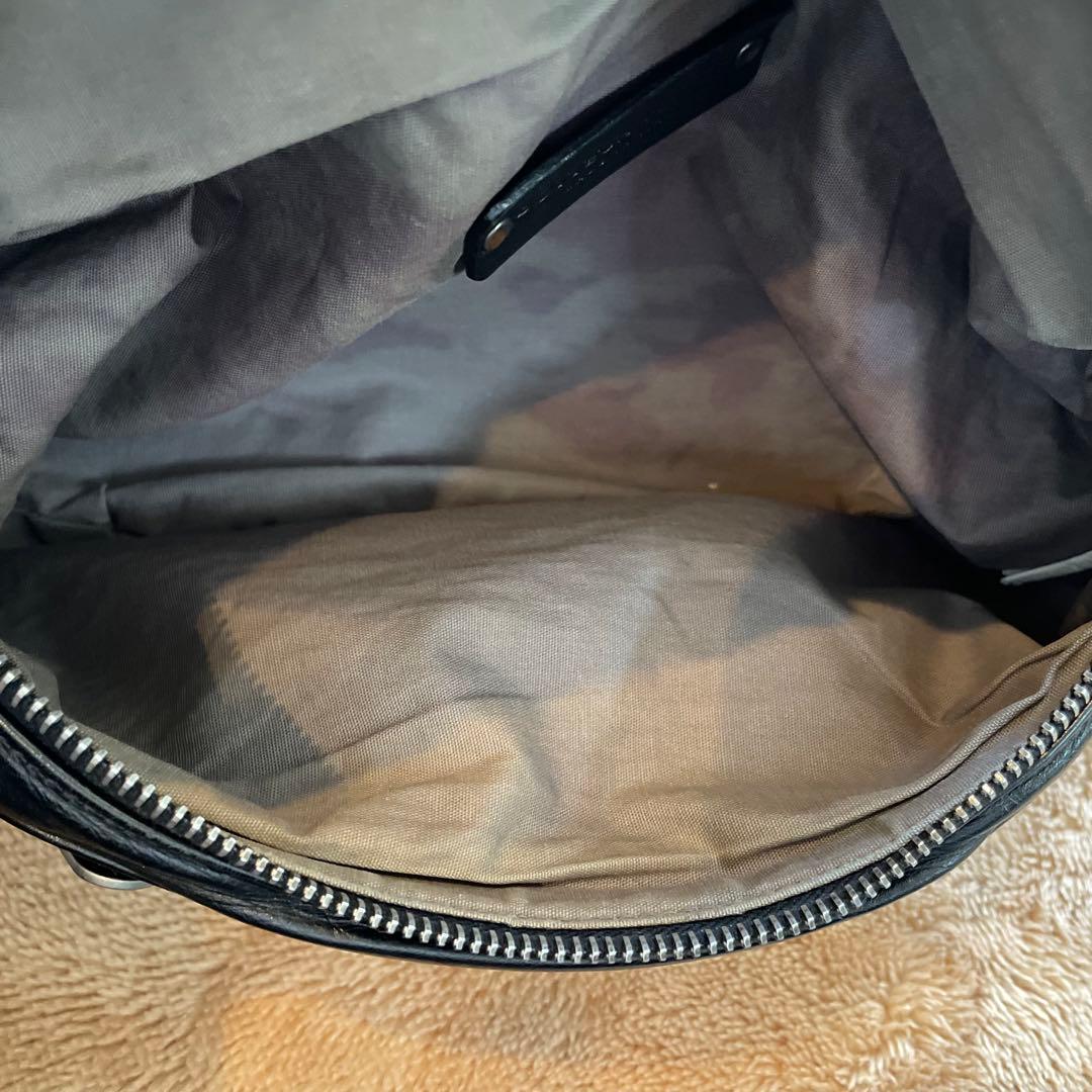 ボッテガヴェネタ　ボディバッグ　ショルダーバッグ　ブラック　メンズ