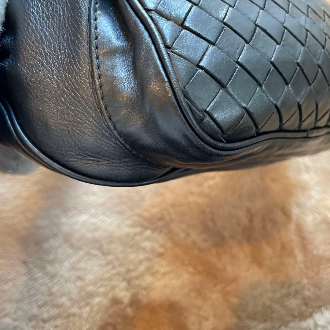 ボッテガヴェネタ　ボディバッグ　ショルダーバッグ　ブラック　メンズ