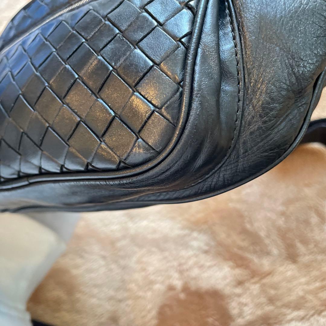 ボッテガヴェネタ　ボディバッグ　ショルダーバッグ　ブラック　メンズ