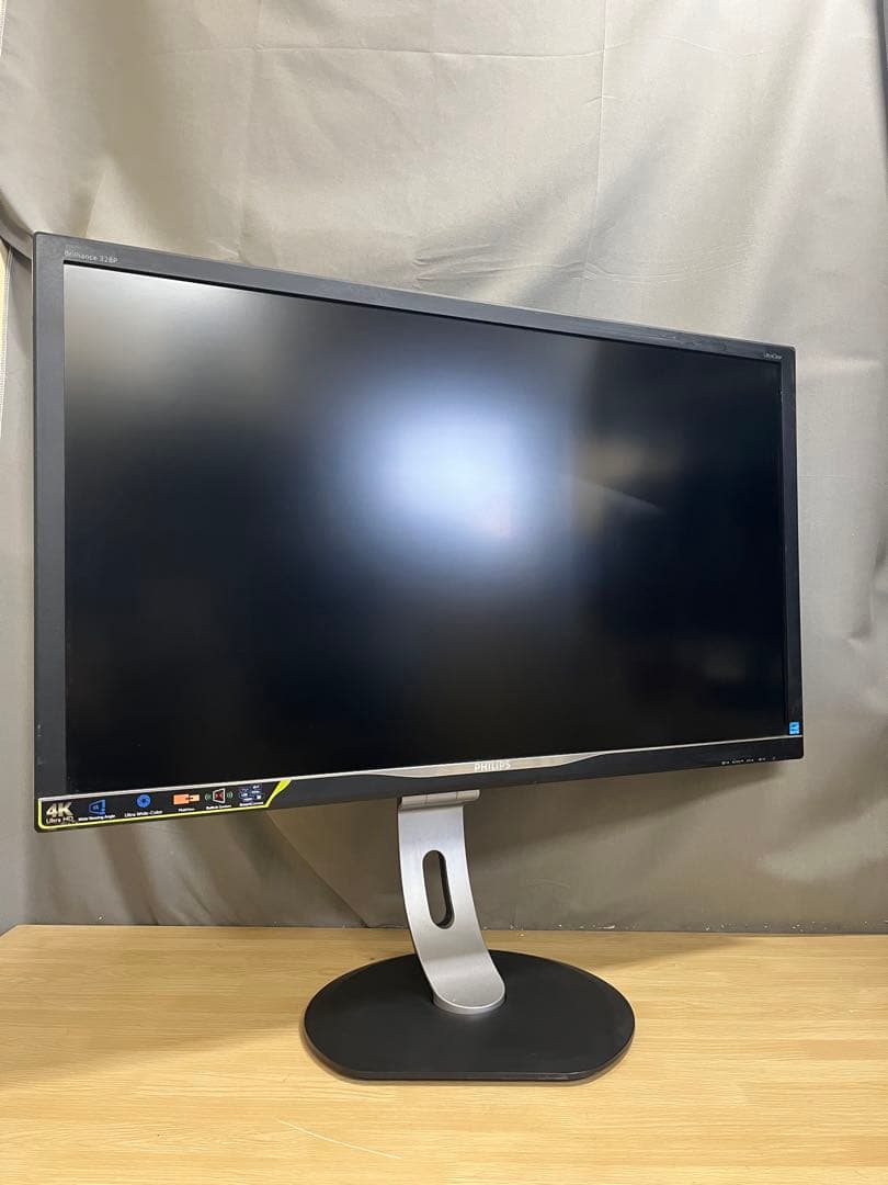 Philips 328P6V 32インチモニター　内蔵スピーカー　4K解像度