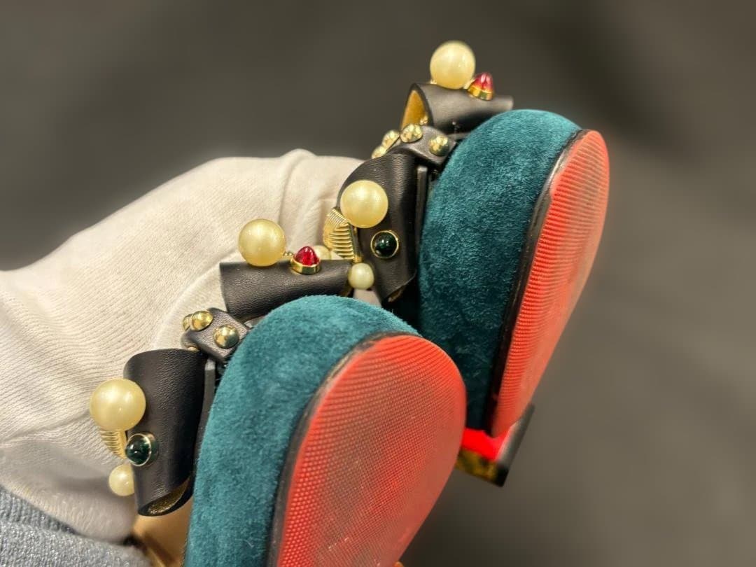 ☆ビジュー付☆ルブタン ハイヒール 35 1/2 パンプス チャンキー 刺繍風