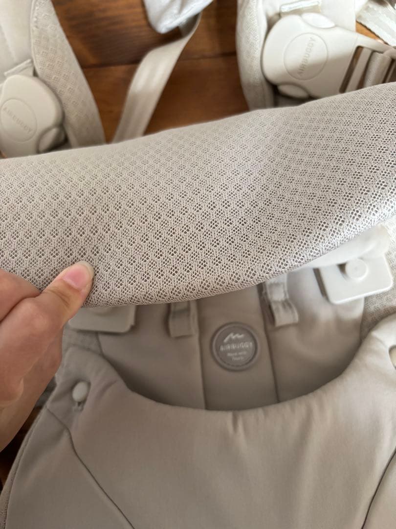 エアバギーベビーキャリア 抱っこ紐 公式