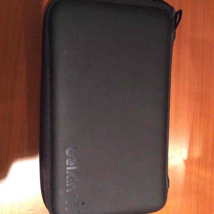 スピーカー・ウーファー Belkin Fusible Bluetooth Speaker