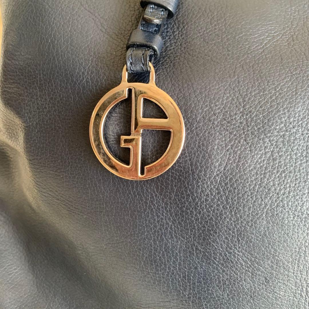 ジョルジオ アルマーニ トートバッグオールレザー ネイビー　ポーチ・チャーム付