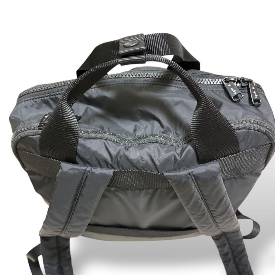 美品　agnes b アニエスベー　バックパック　リュック　ユニセックス　A4可