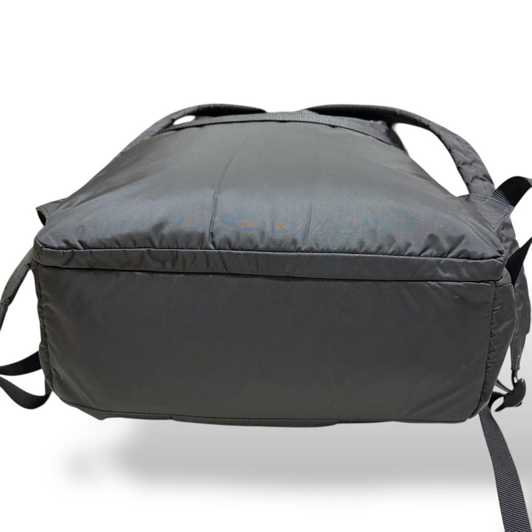 美品　agnes b アニエスベー　バックパック　リュック　ユニセックス　A4可