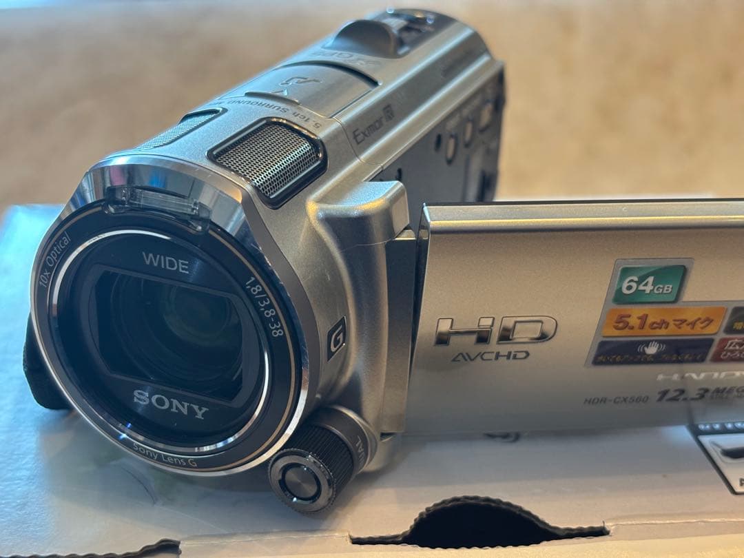 【美品】SONY HDR-CX560V ハンディカム ビデオカメラ シルバー