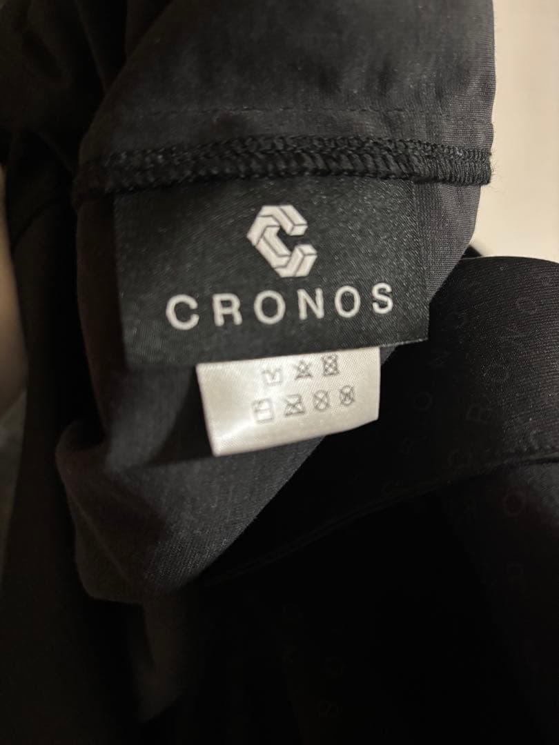 【美品】CRONOS クロノス 黒 ドット柄 長袖シャツ