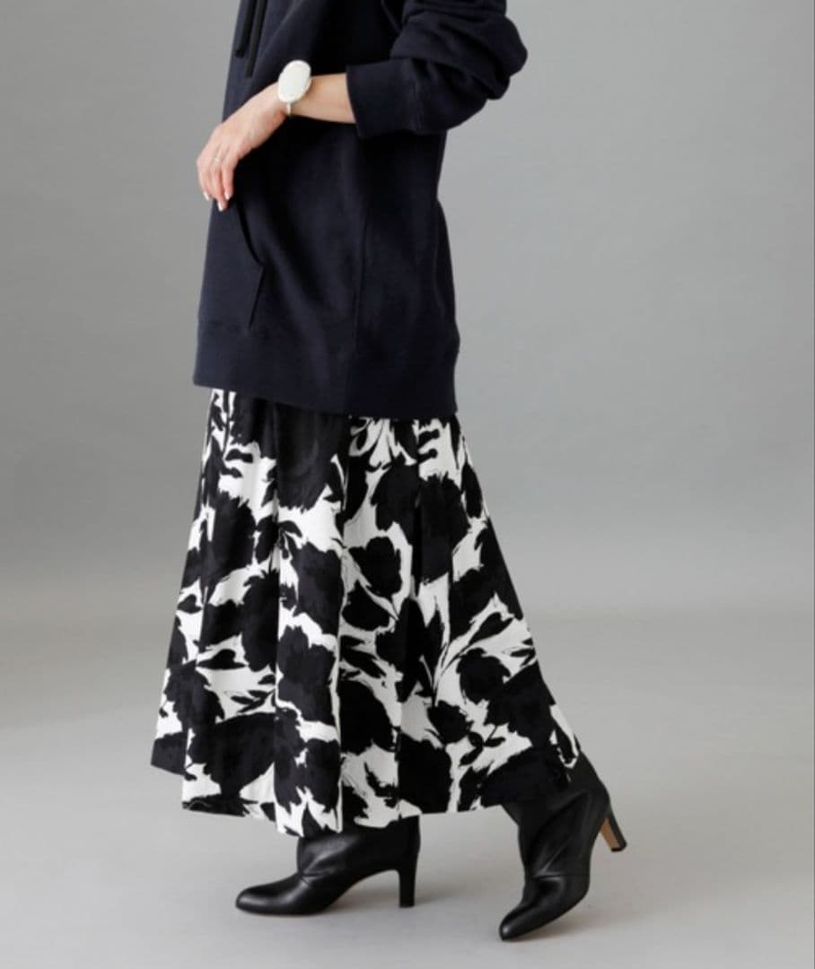 【美品♪】VERMEIL par iena コットンフローラルプリントスカート