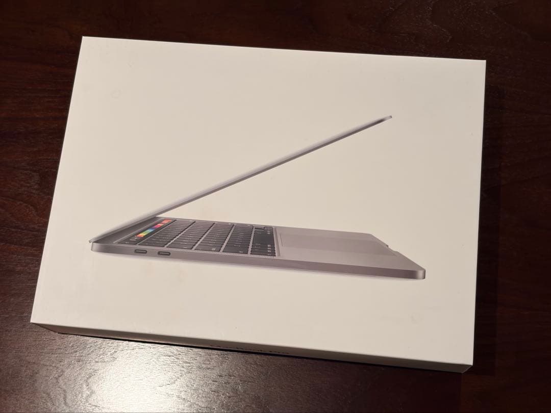 13インチMacBook Pro - スペースグレイ