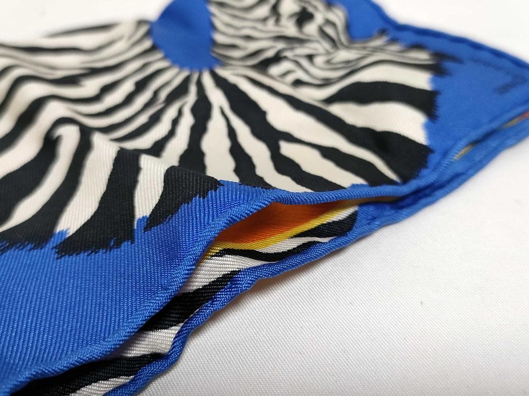 エルメス カレナノ20 シルク ゼブラ ペガサス ハンカチーフ スカーフ ブルー