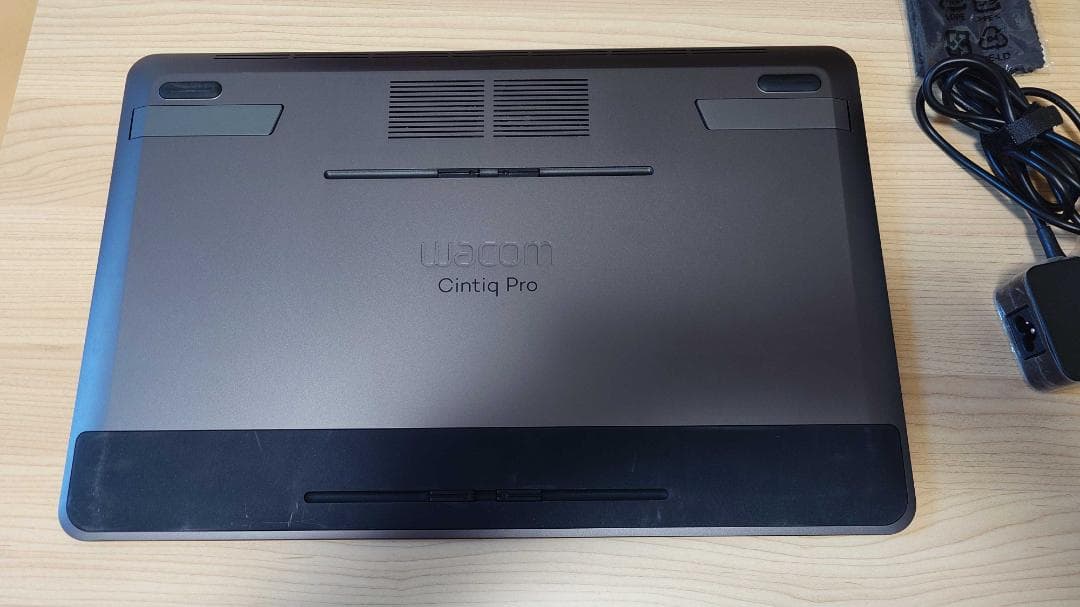 ワコム Wacom Cintiq Pro 16 DTH1620/K0