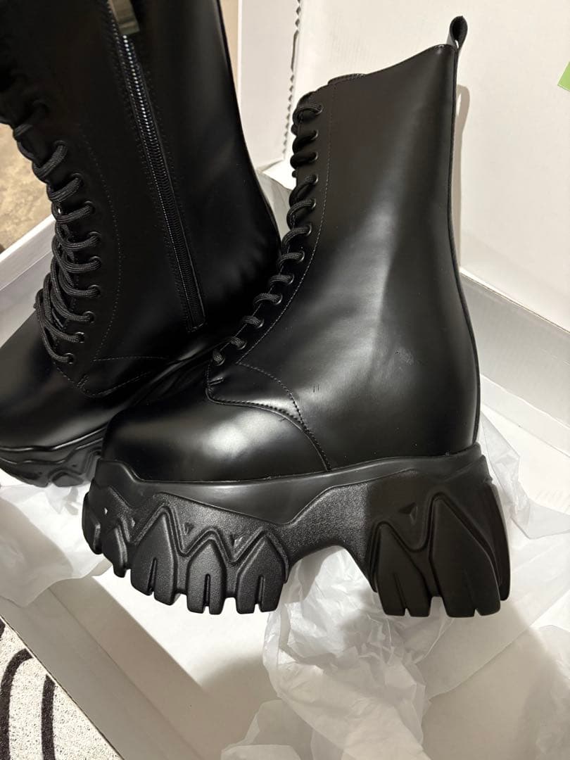 シークレットブーツ　末日小豆子　18cm