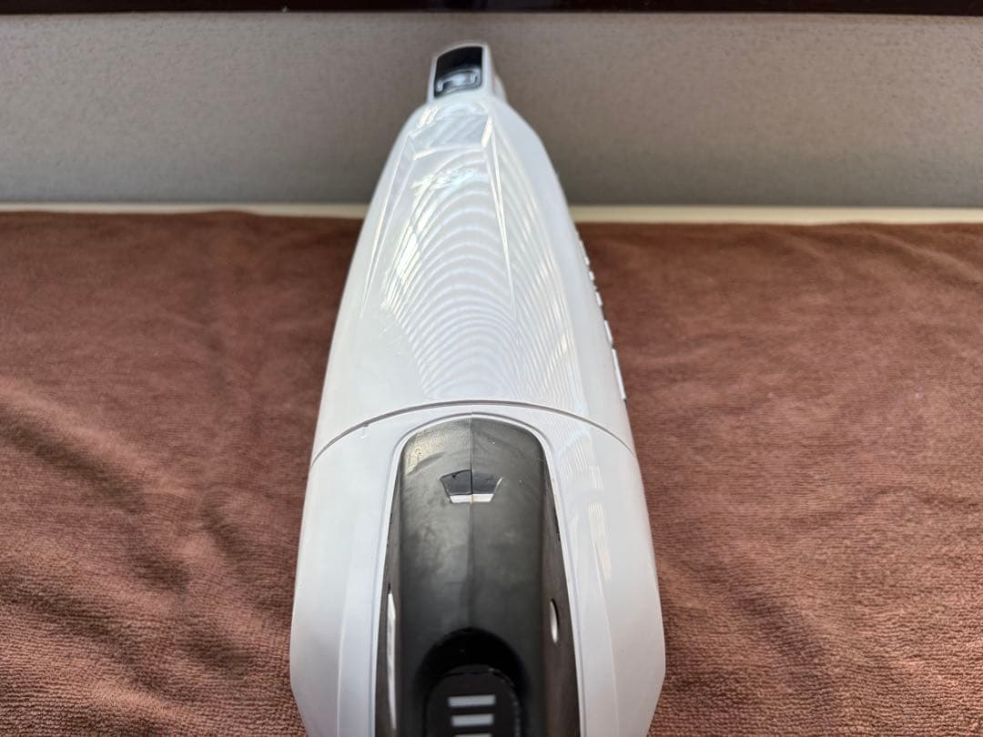 マキタ　充電式クリーナー　CL284FD